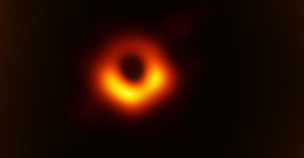 ব্ল্যাক হোল তথ্য
